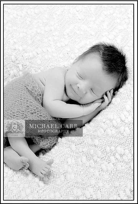 Exploring-Black-and-White-Newborn-Portraits